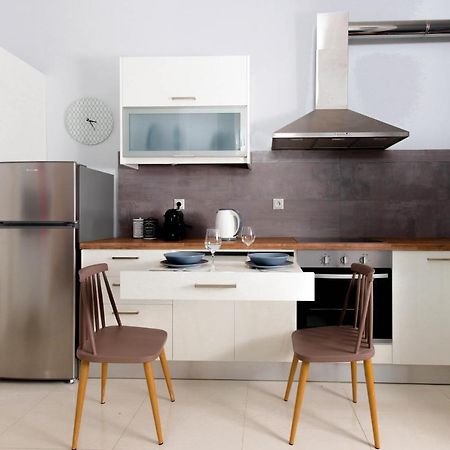 Twin Lofts Ταξιαρχών, A Kalamatastay Property Extérieur photo