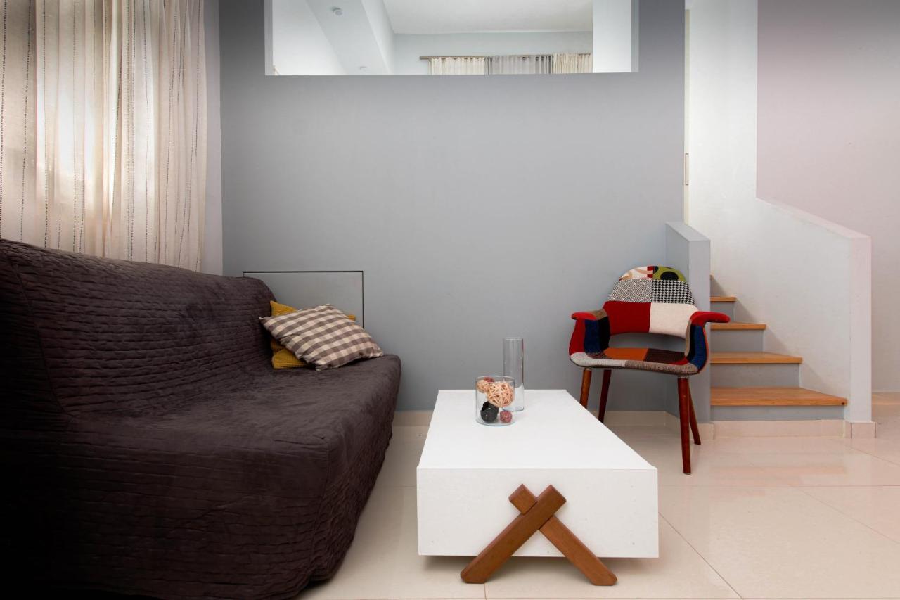Twin Lofts Ταξιαρχών, A Kalamatastay Property Extérieur photo